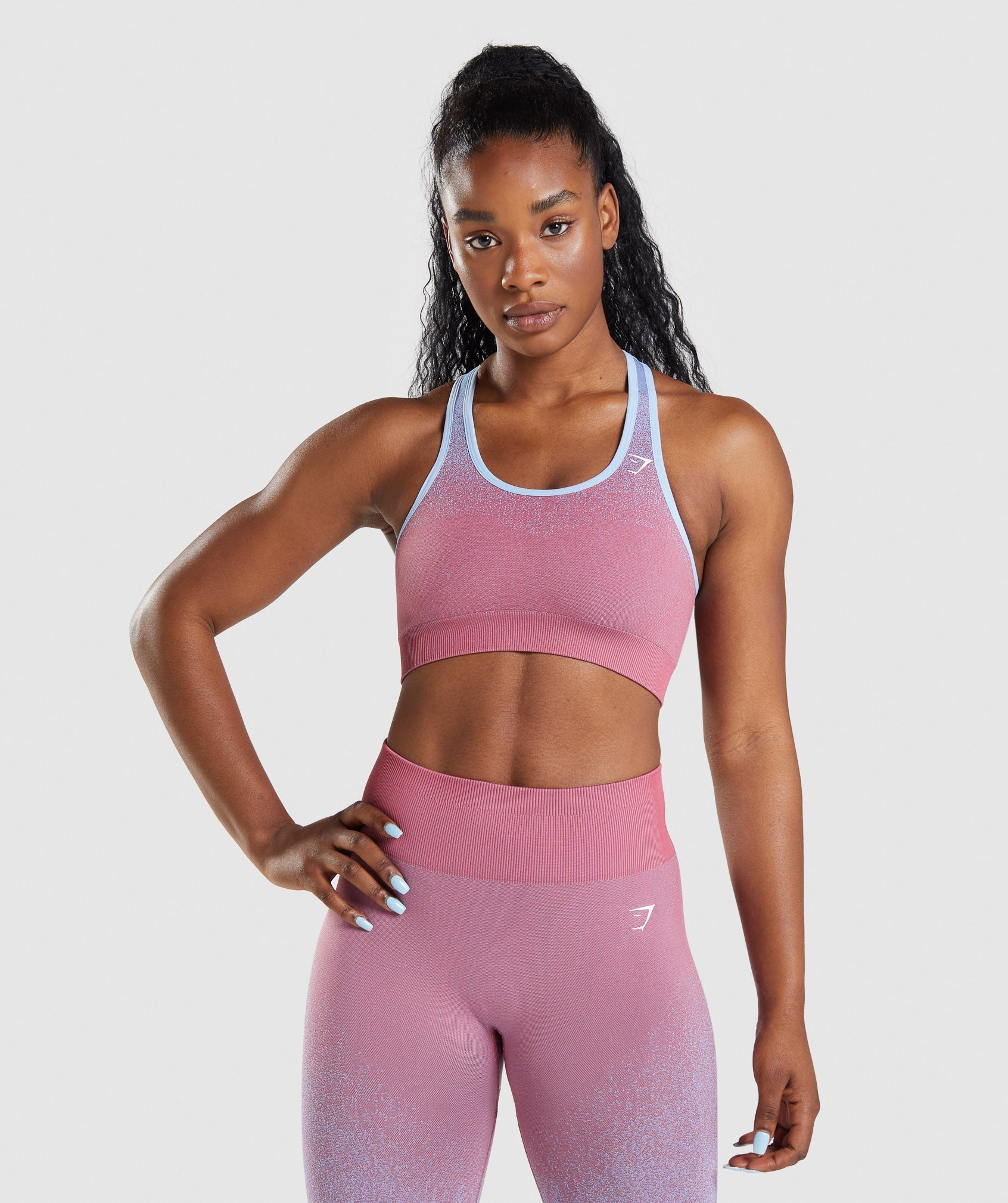 gymshark-adapt-ombre-seamless-sports-bra-rose-pink-light-blue-aw21