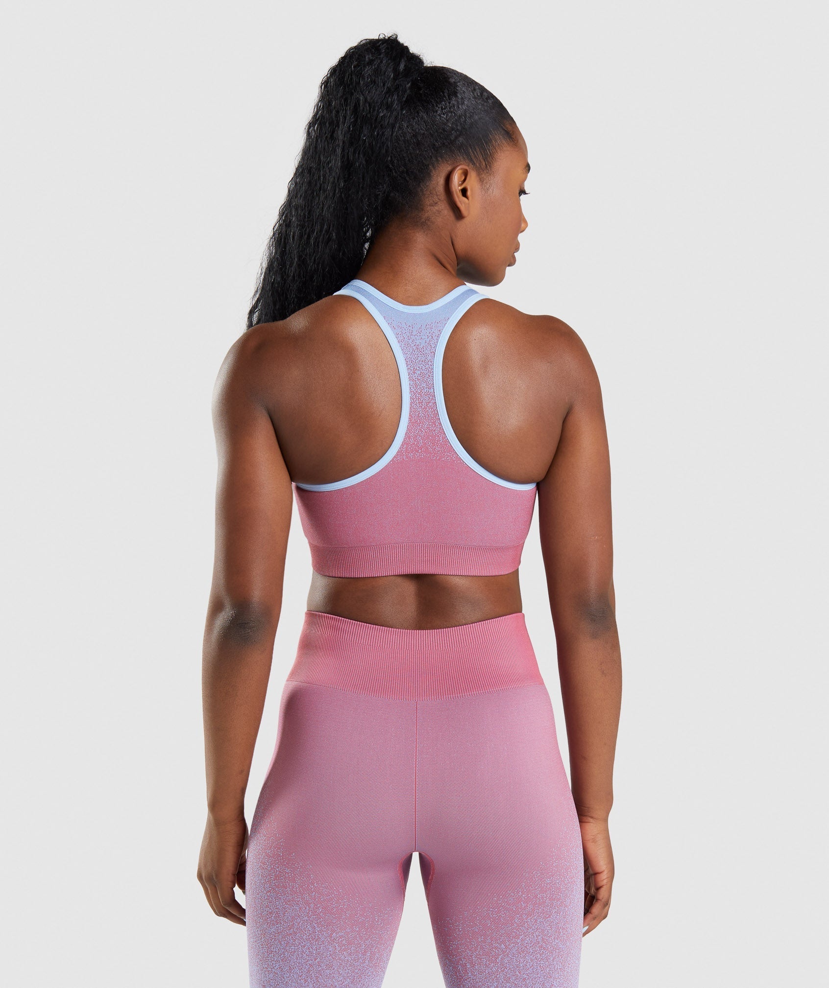 gymshark-adapt-ombre-seamless-sports-bra-rose-pink-light-blue-aw21