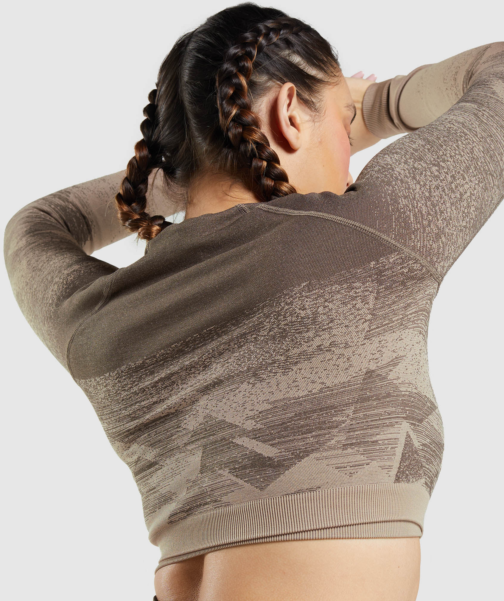 gymshark-adapt-ombre-crop-top-triangle-penny-brown-print-ss22