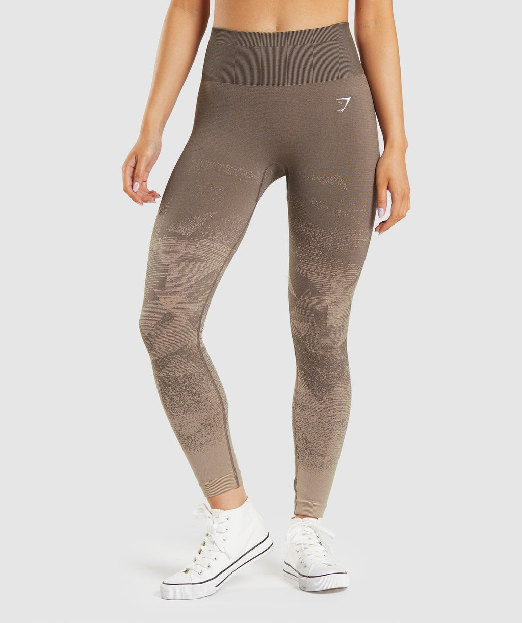 gymshark-adapt-ombre-seamless-leggings-triangle-penny-brown-print-ss22