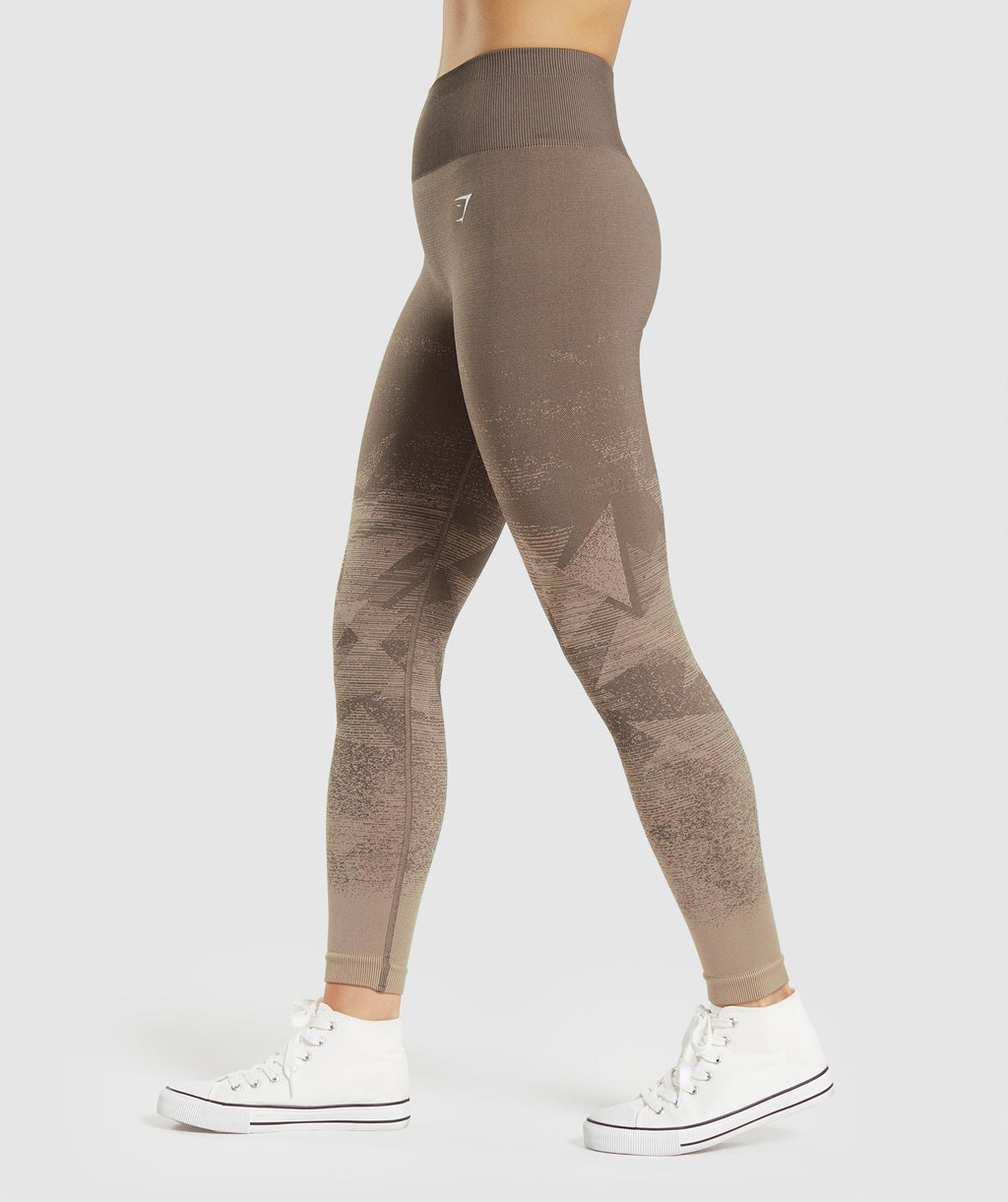 gymshark-adapt-ombre-seamless-leggings-triangle-penny-brown-print-ss22