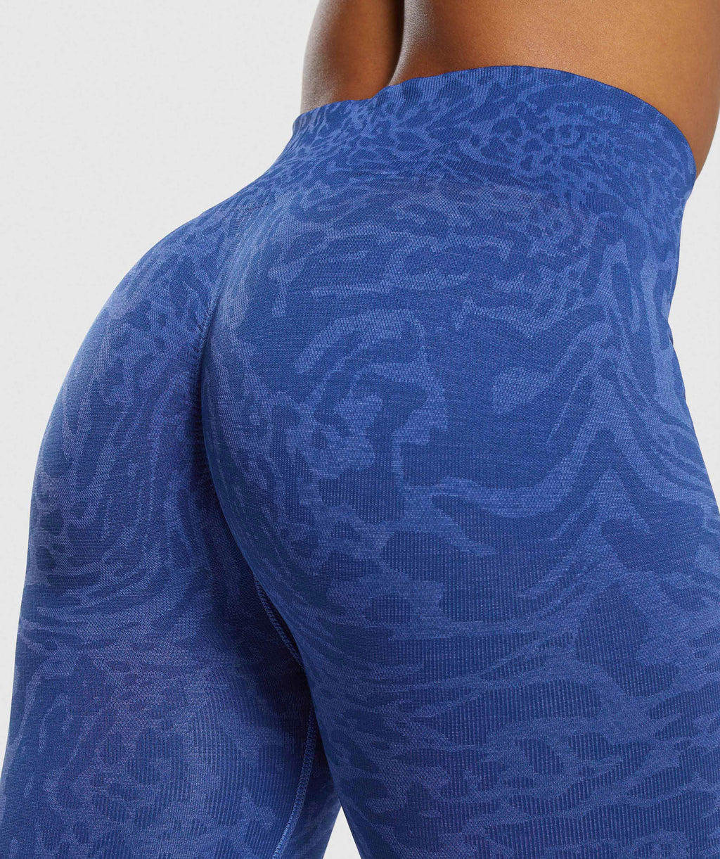 gymshark-adapt-safari-seamless-leggings-wave-blue-iris-blue-ss24