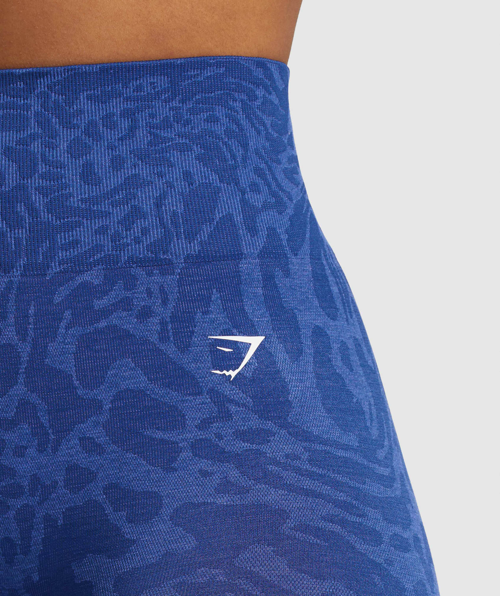 gymshark-adapt-safari-seamless-leggings-wave-blue-iris-blue-ss24