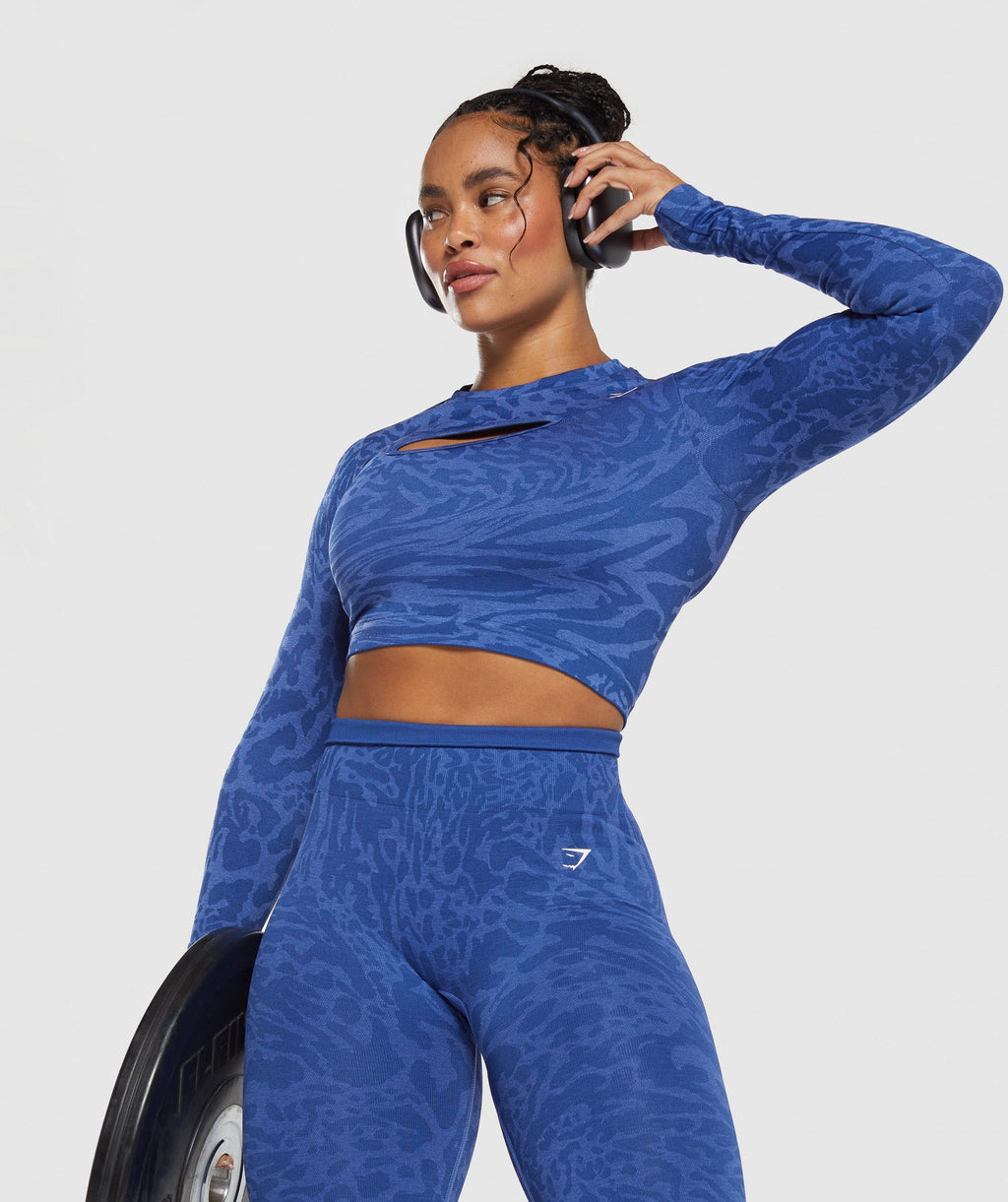 gymshark-adapt-safari-seamless-long-sleeve-crop-top-wave-blue-iris-blue-ss24