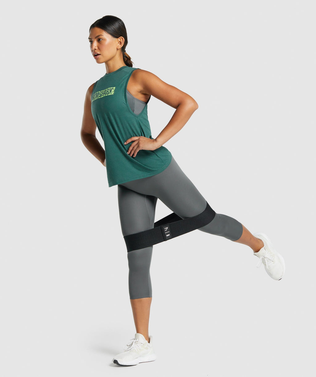 gymshark-animal-graphic-infill-tank-green