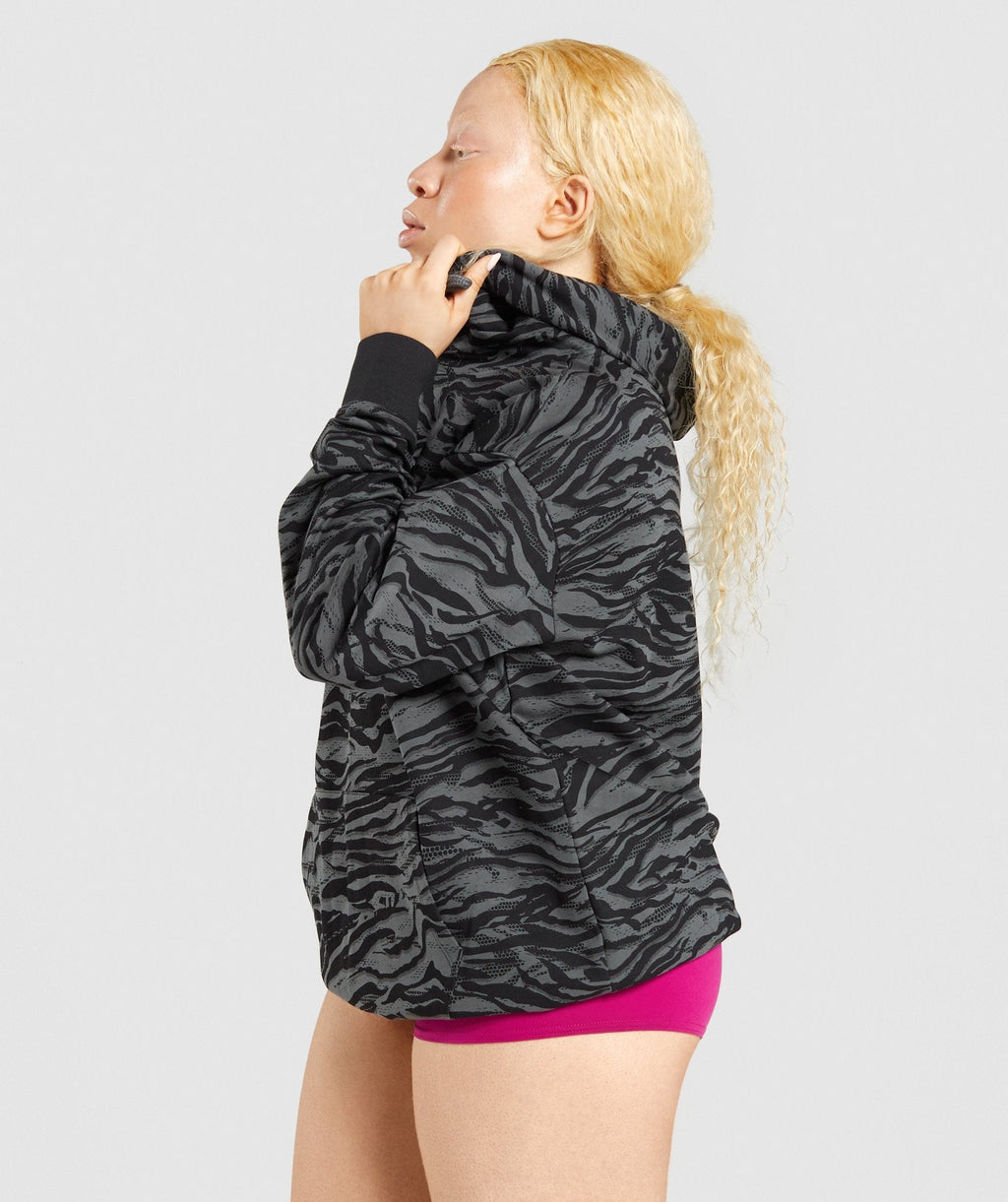 gymshark-animal-graphic-hoodie-black-print