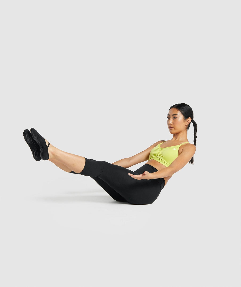 gymshark-studio-socks-black-aw21