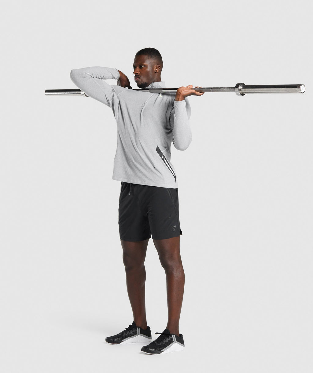 gymshark-apex-1-4-zip-pullover-light-grey