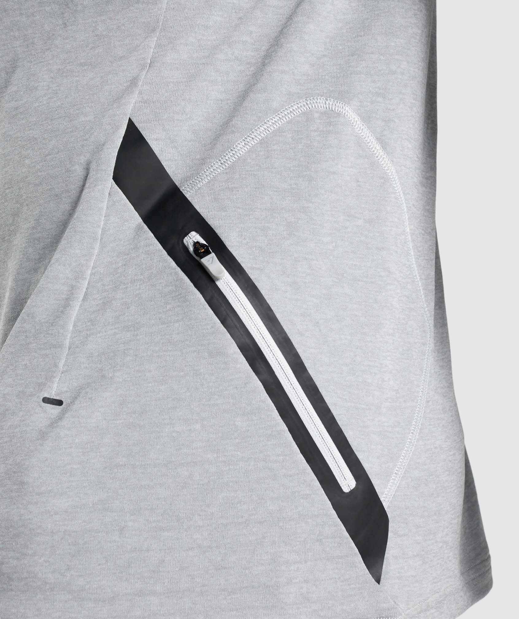 gymshark-apex-1-4-zip-pullover-light-grey