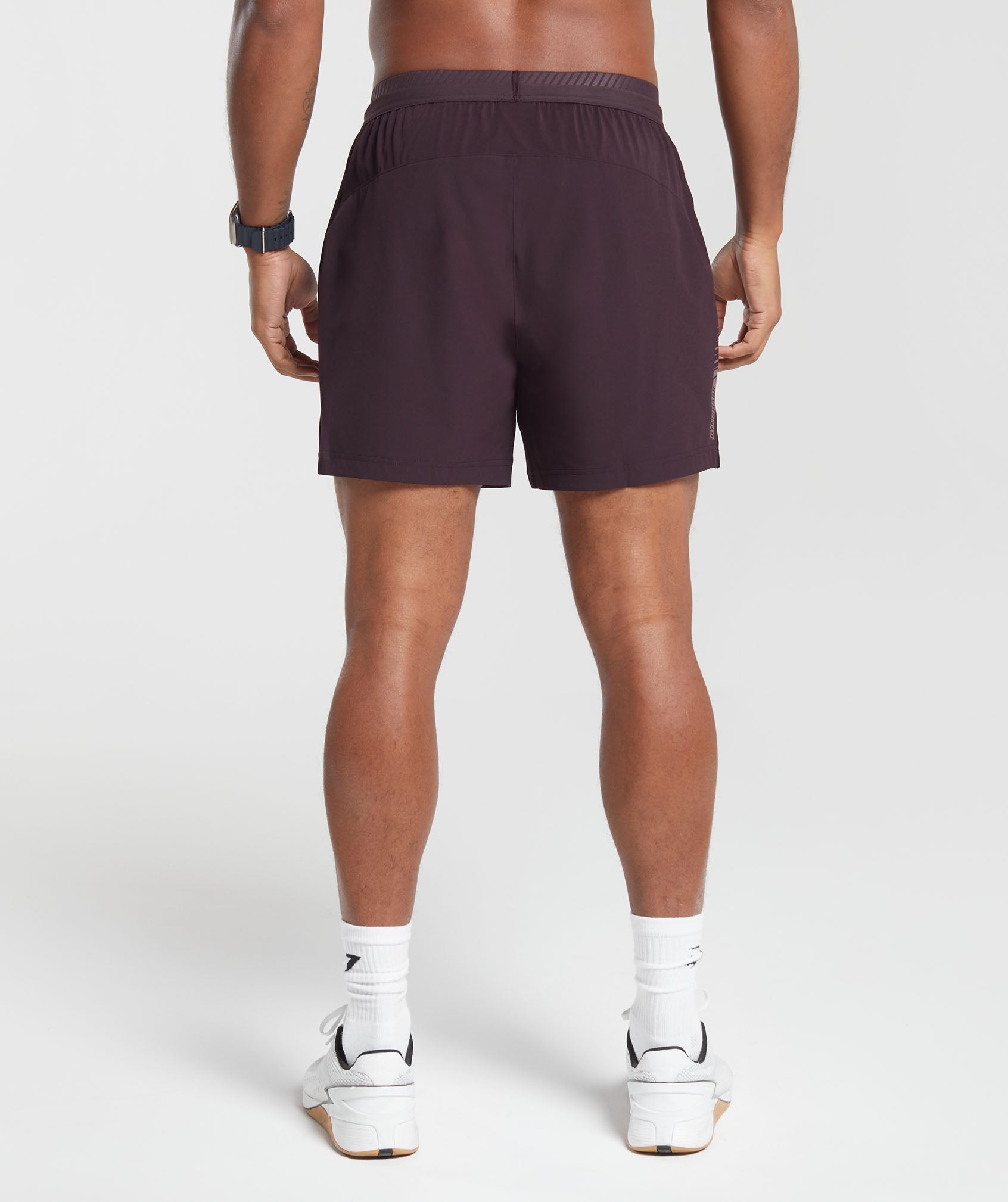 gymshark-apex-5-hybrid-shorts-plum-brown-aw23