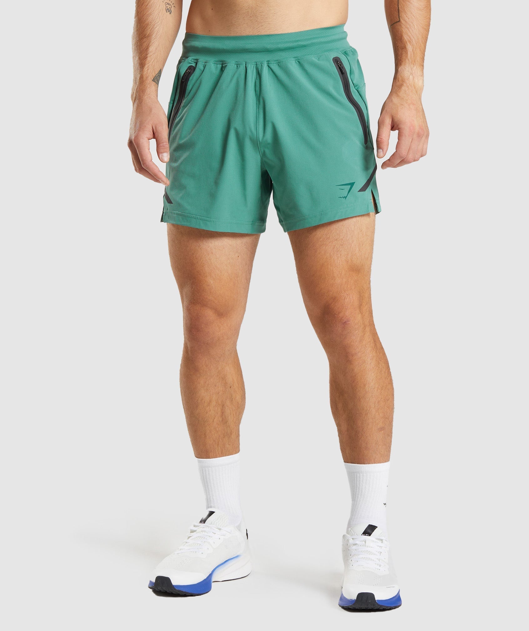 gymshark-apex-5-perform-shorts-hoya-green-aw22