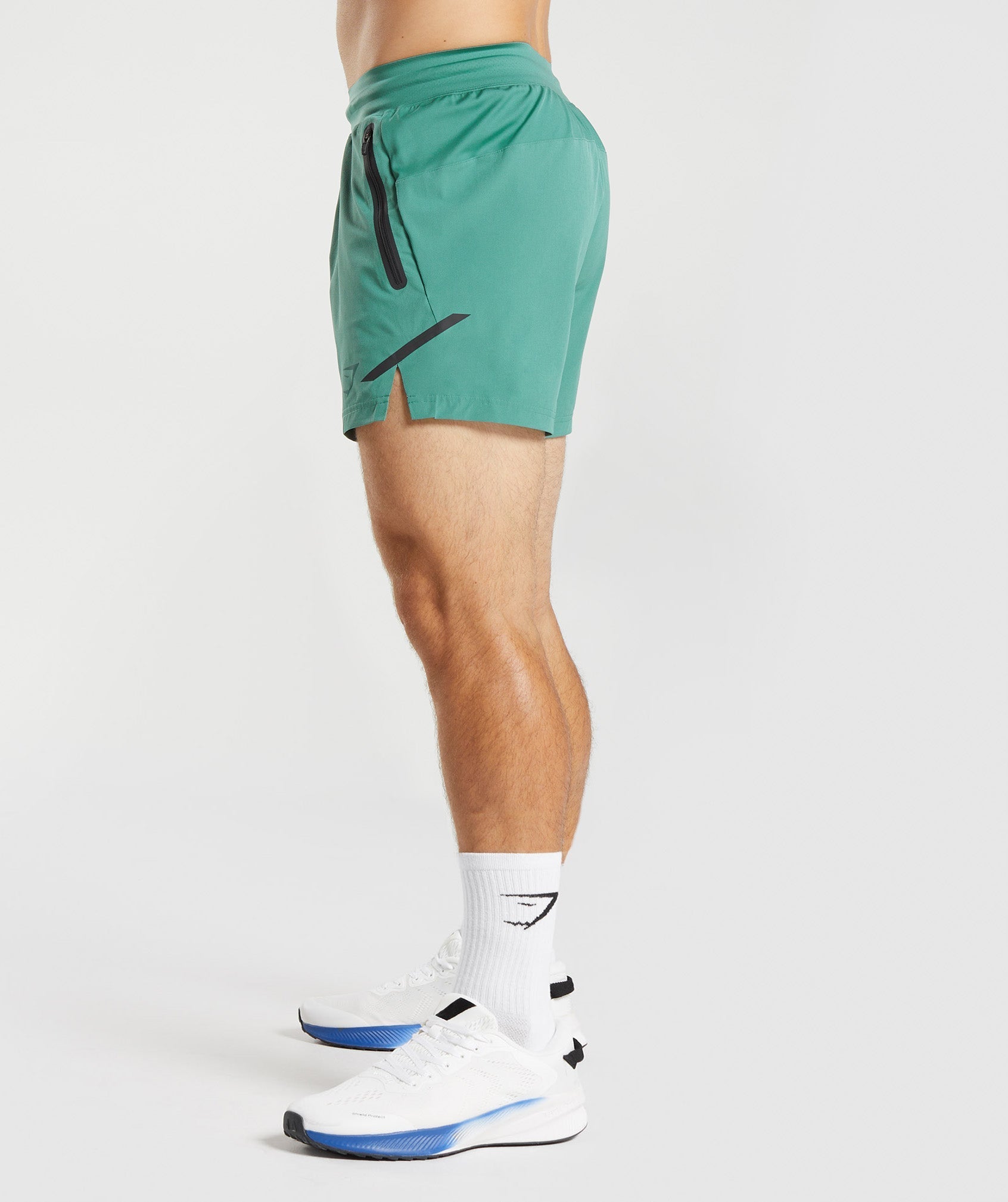 gymshark-apex-5-perform-shorts-hoya-green-aw22