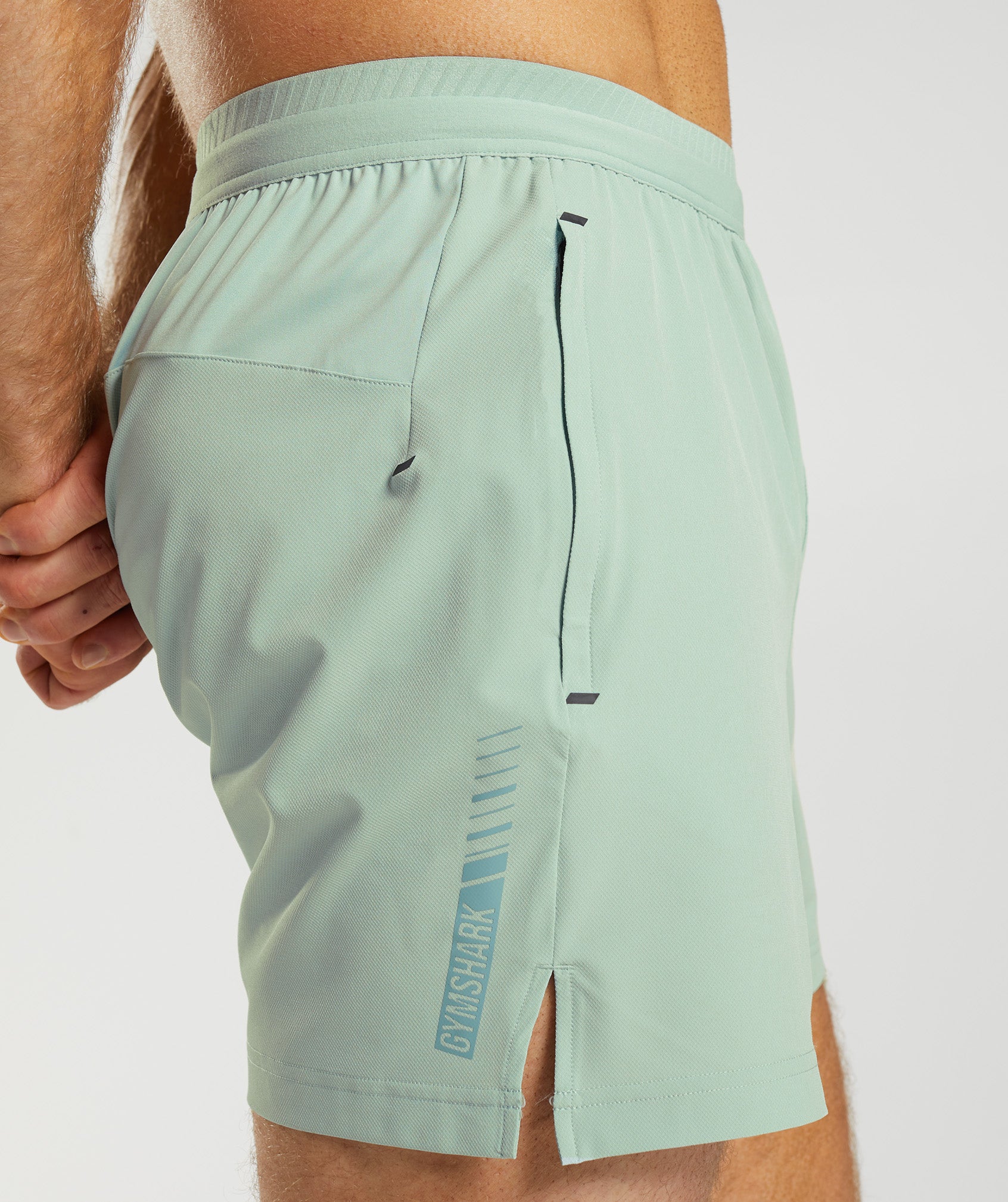 gymshark-apex-5-hybrid-shorts-frost-teal-ss23