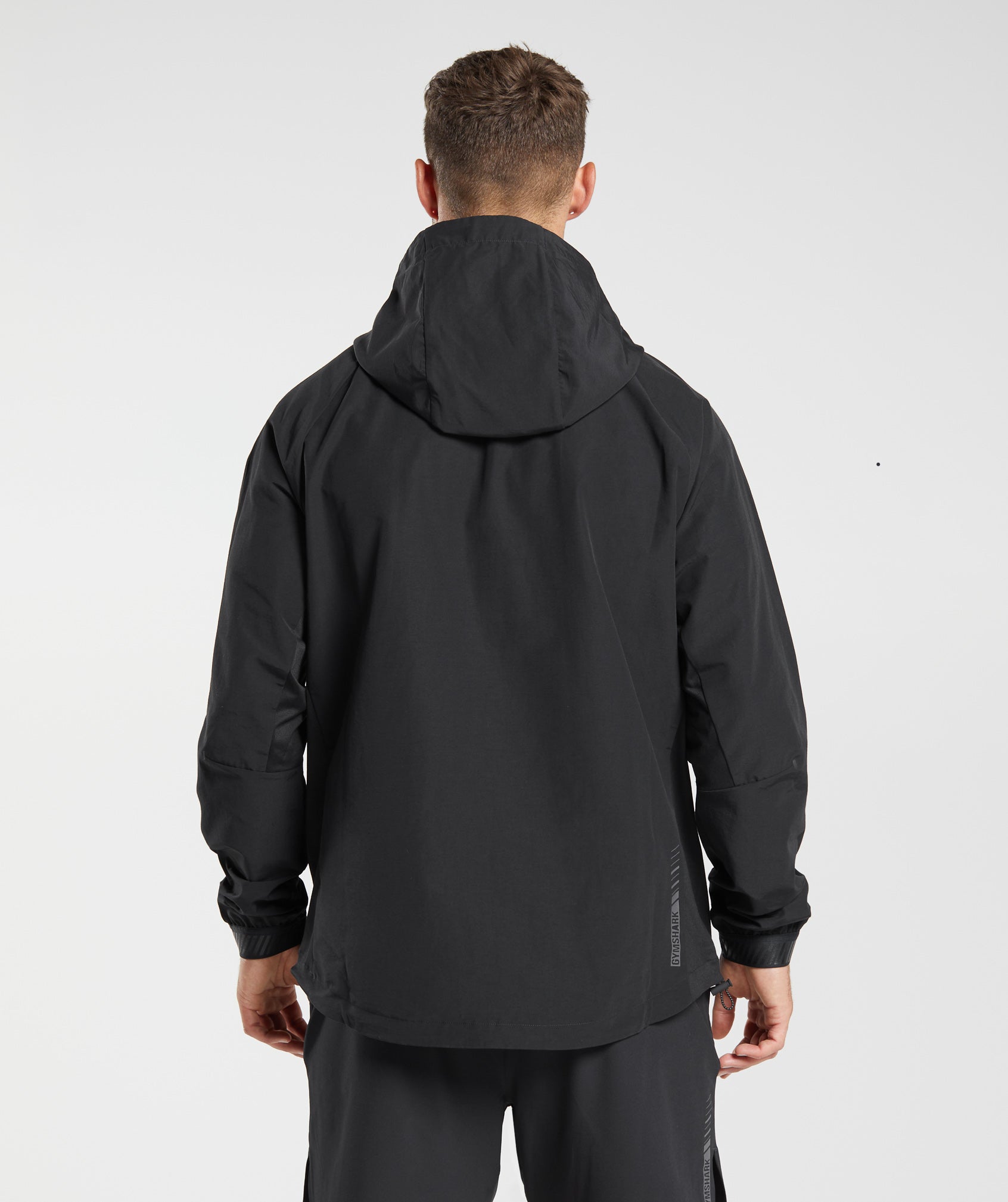 gymshark-apex-jacket-black-aw23