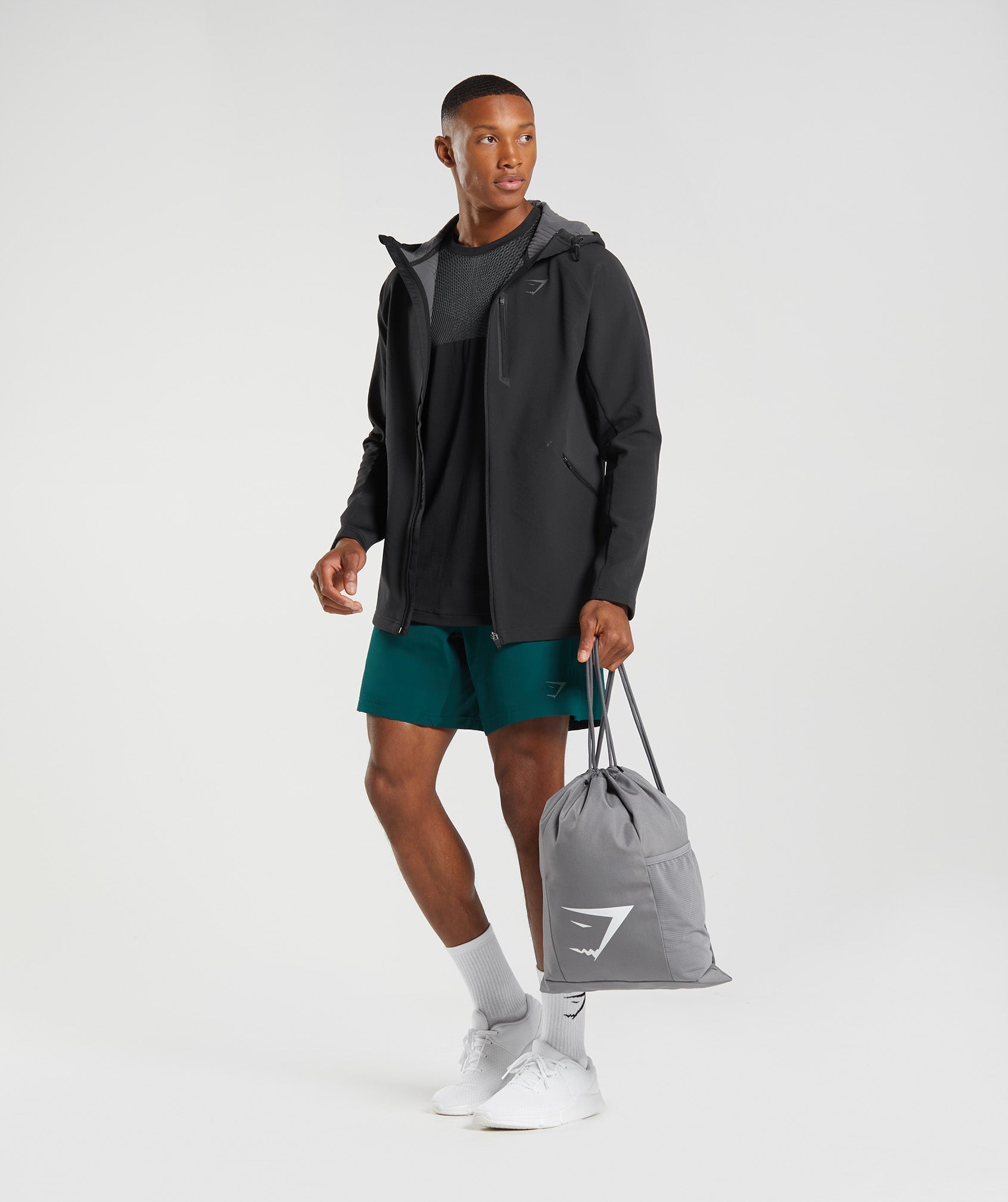 gymshark-apex-jacket-black-aw22