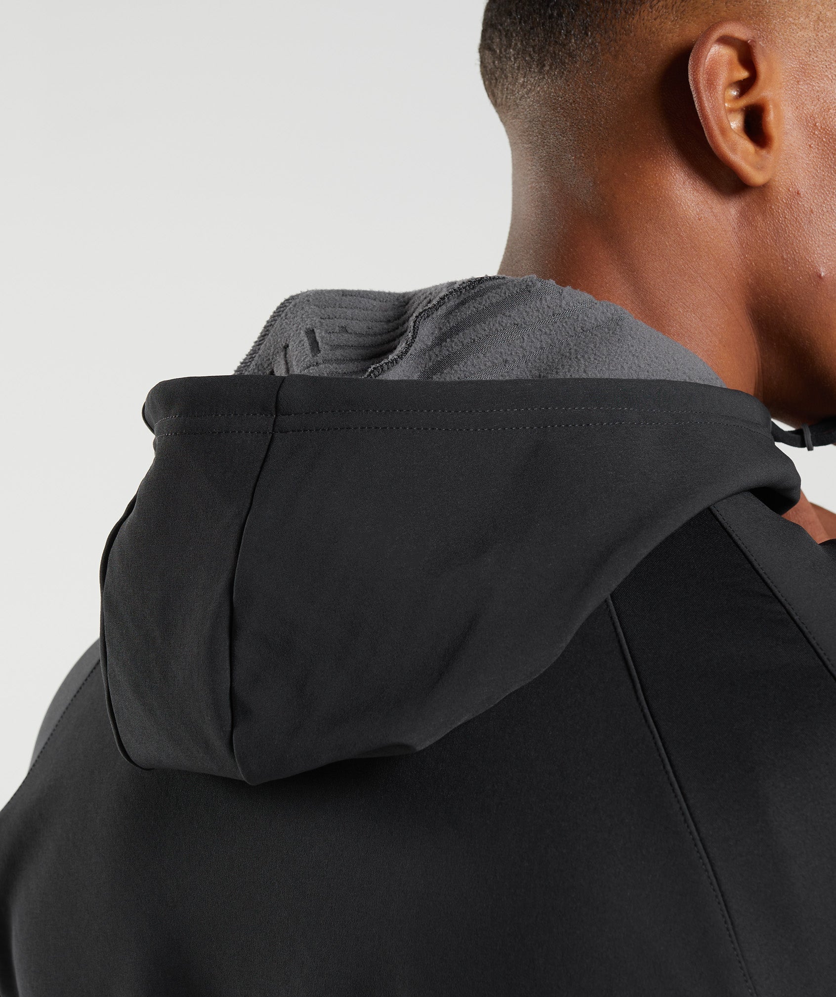 gymshark-apex-jacket-black-aw22