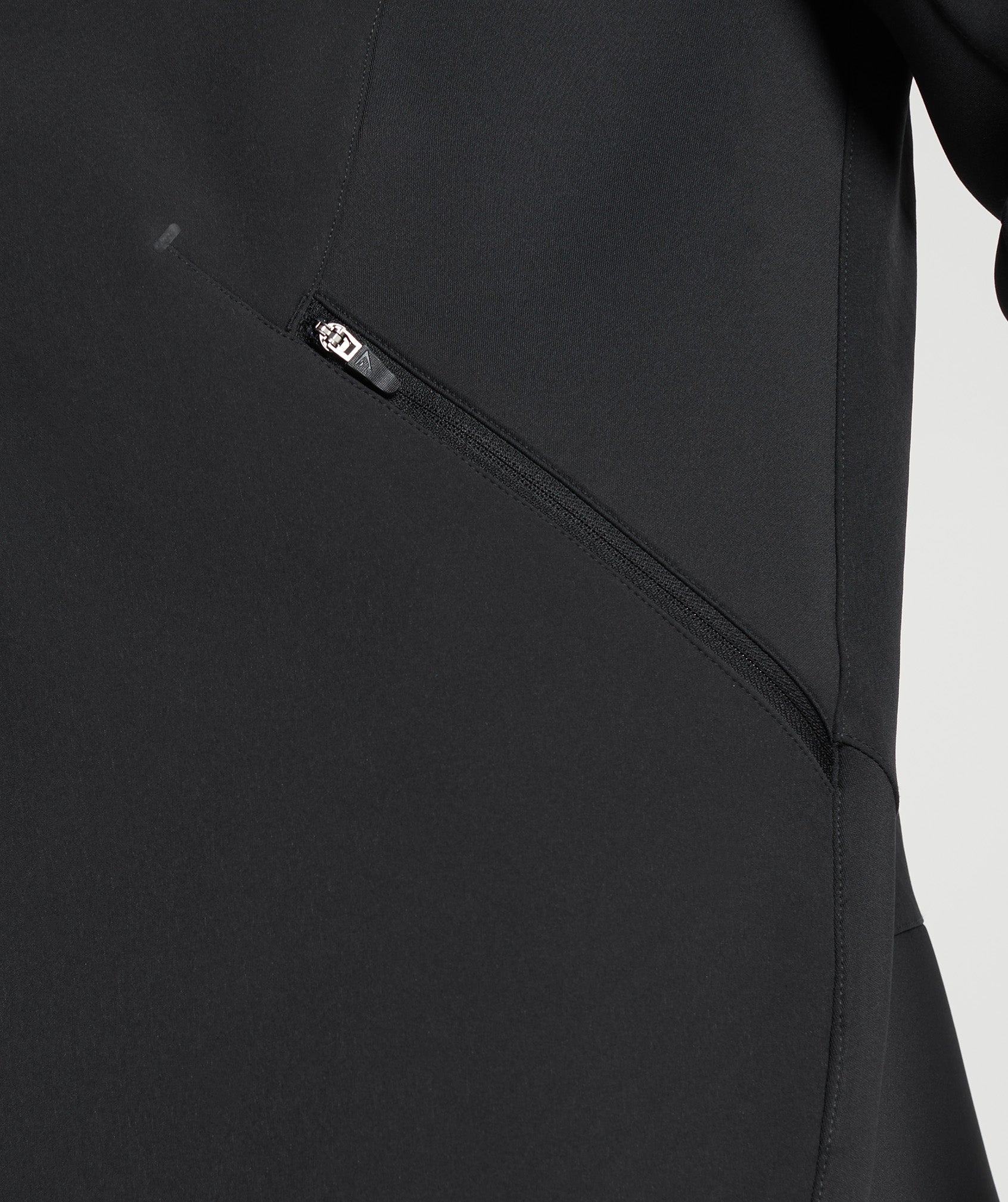 gymshark-apex-jacket-black-aw22