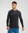 gymshark-apex-seamless-long-sleeve-t-shirt-black-silhouette-grey-aw22