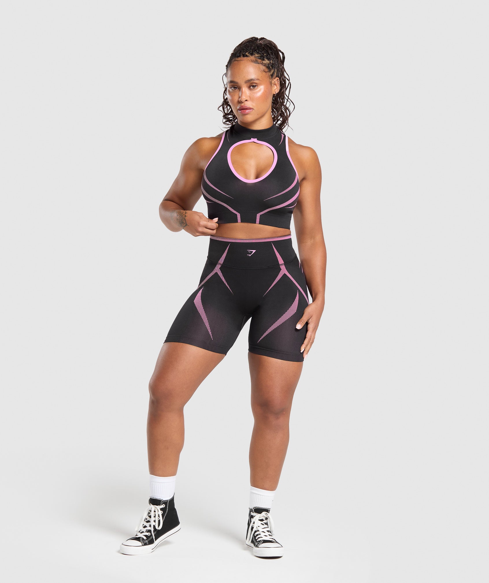 gymshark-apex-lift-seamless-crop-top-darkest-purple-sour-pink-ss25