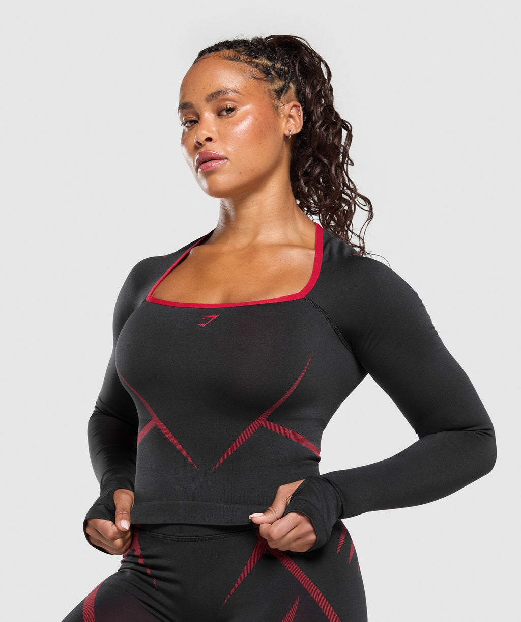 gymshark-apex-lift-seamless-long-sleeve-crop-top-black-carmine-red-ss25