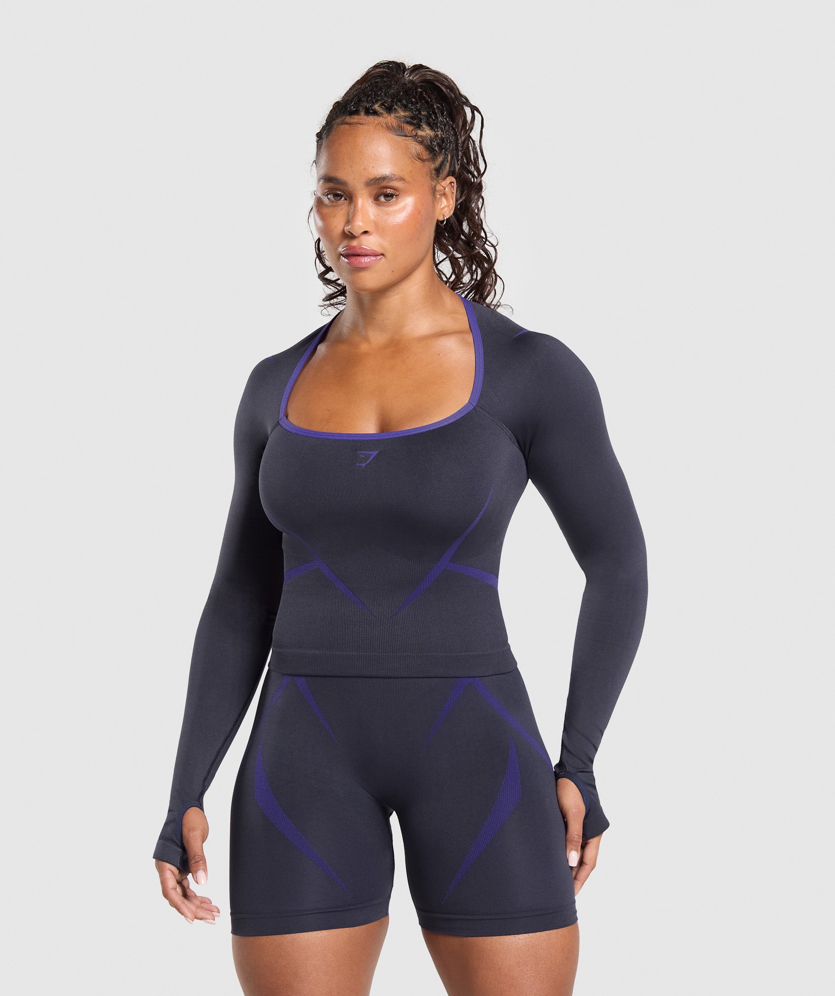gymshark-apex-lift-seamless-long-sleeve-crop-top-heavy-blue-cobalt-purple-ss25