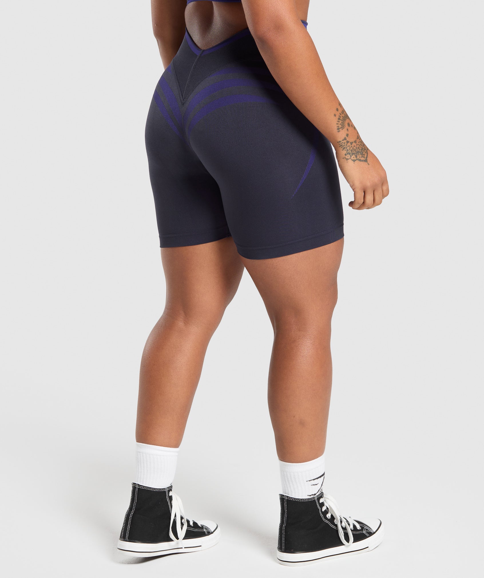 gymshark-apex-lift-seamless-shorts-heavy-blue-cobalt-purple-ss25