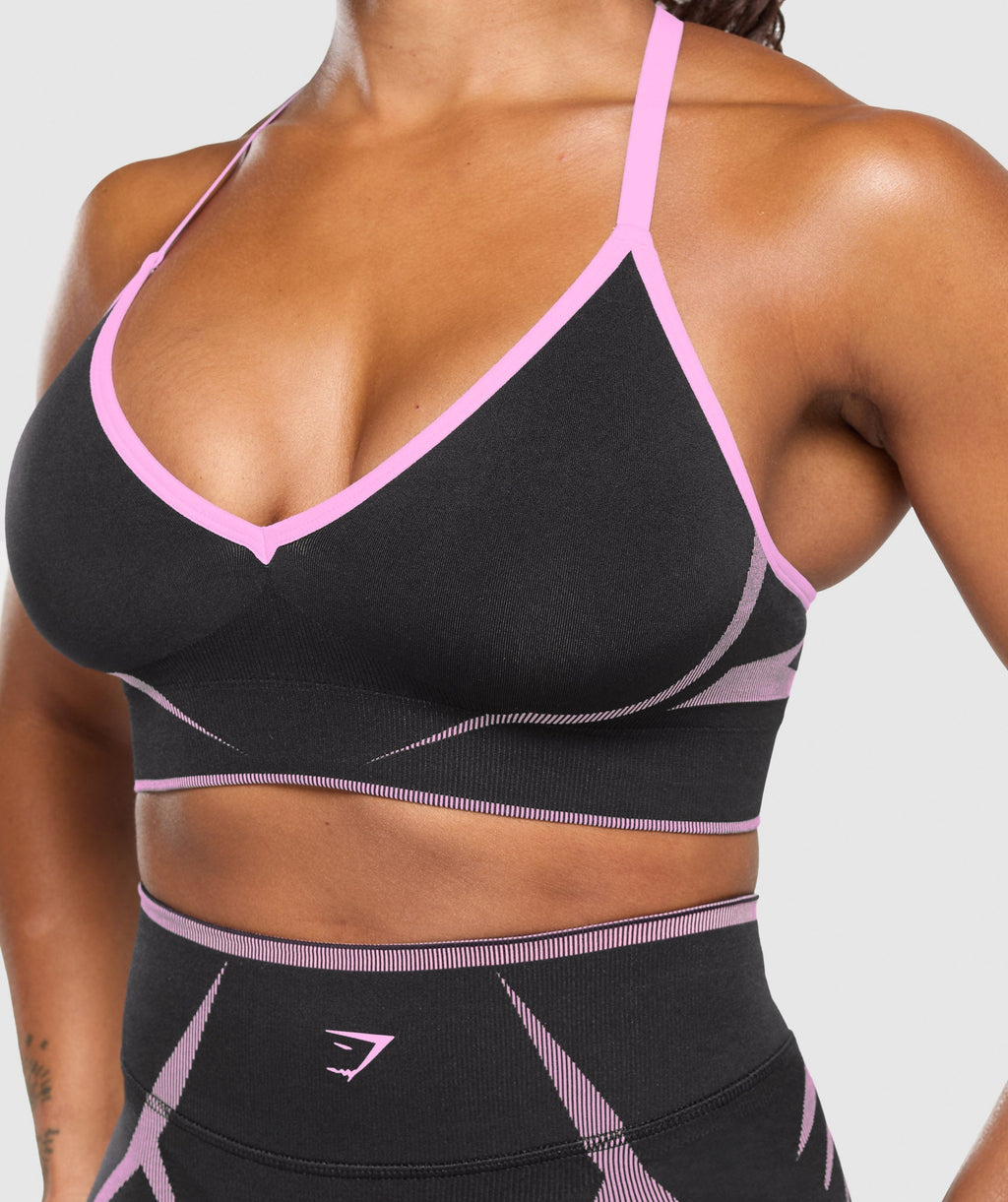 gymshark-apex-lift-seamless-sports-bra-sports-bras-purple-ss25