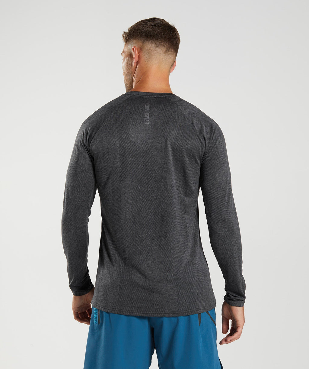 gymshark-apex-long-sleeve-t-shirt-black-silhouette-grey-aw22