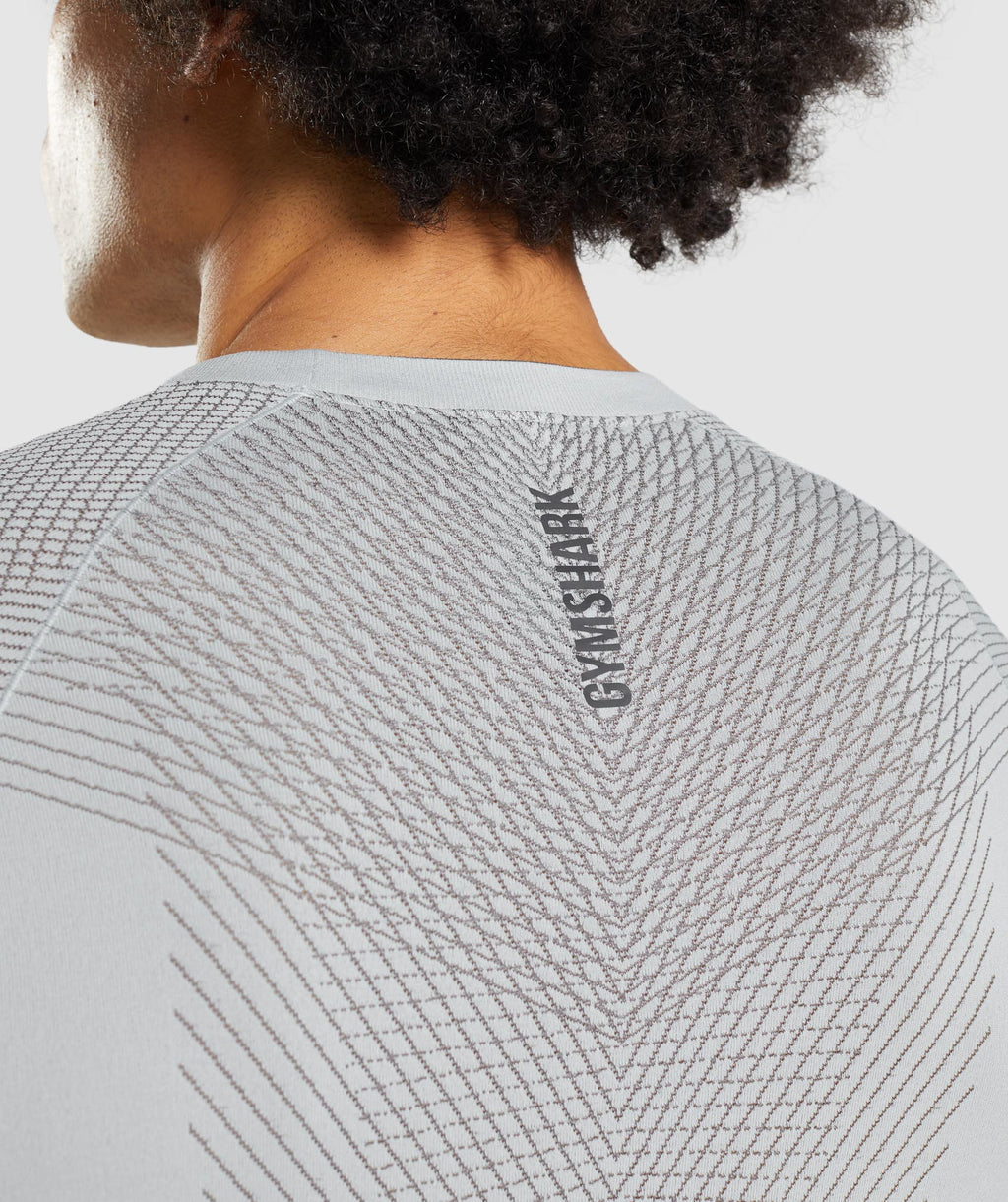 gymshark-apex-seamless-long-sleeve-t-shirt-light-grey-onyx-grey-ss22