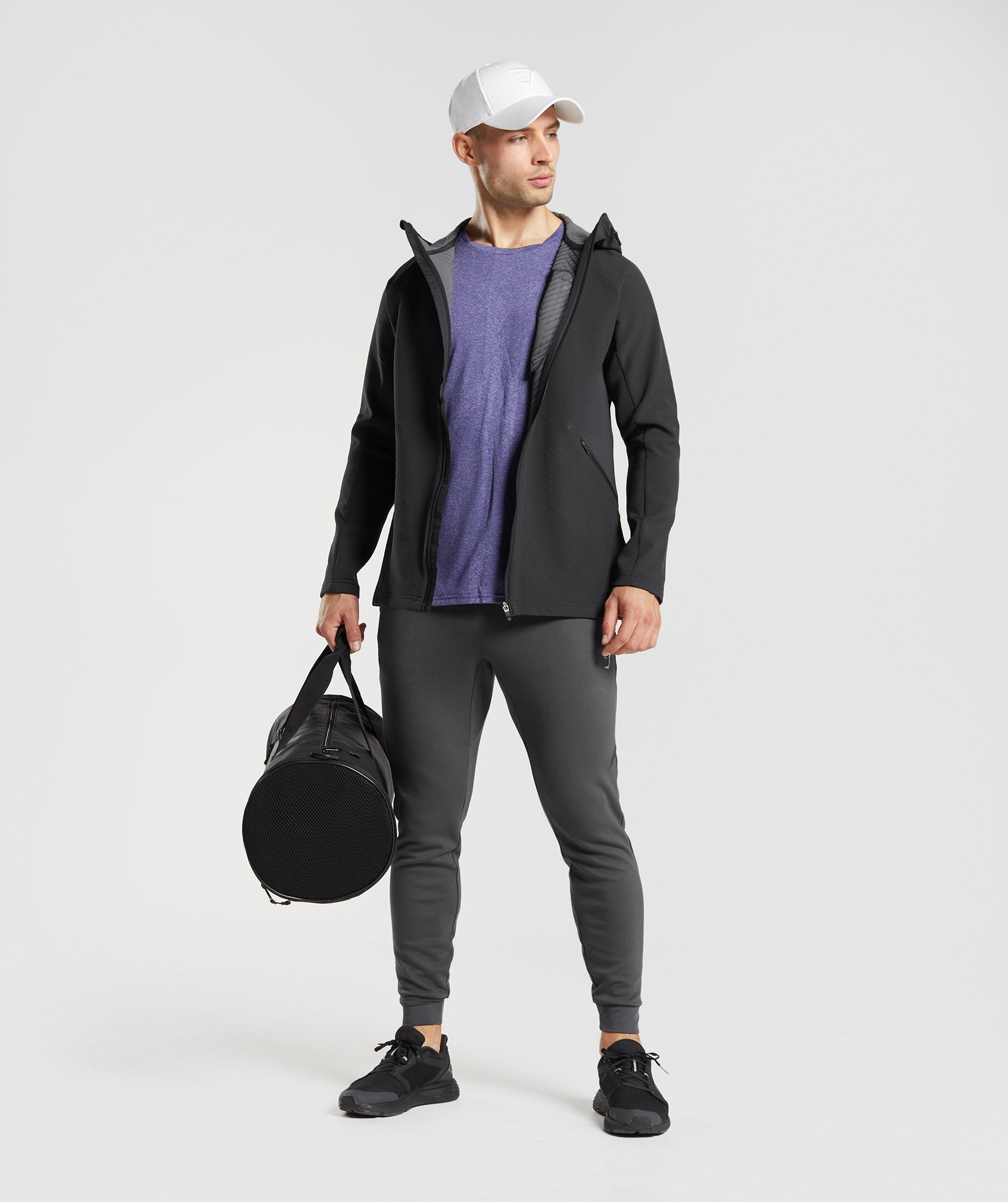 gymshark-apex-technical-joggers-onyx-grey-ss22