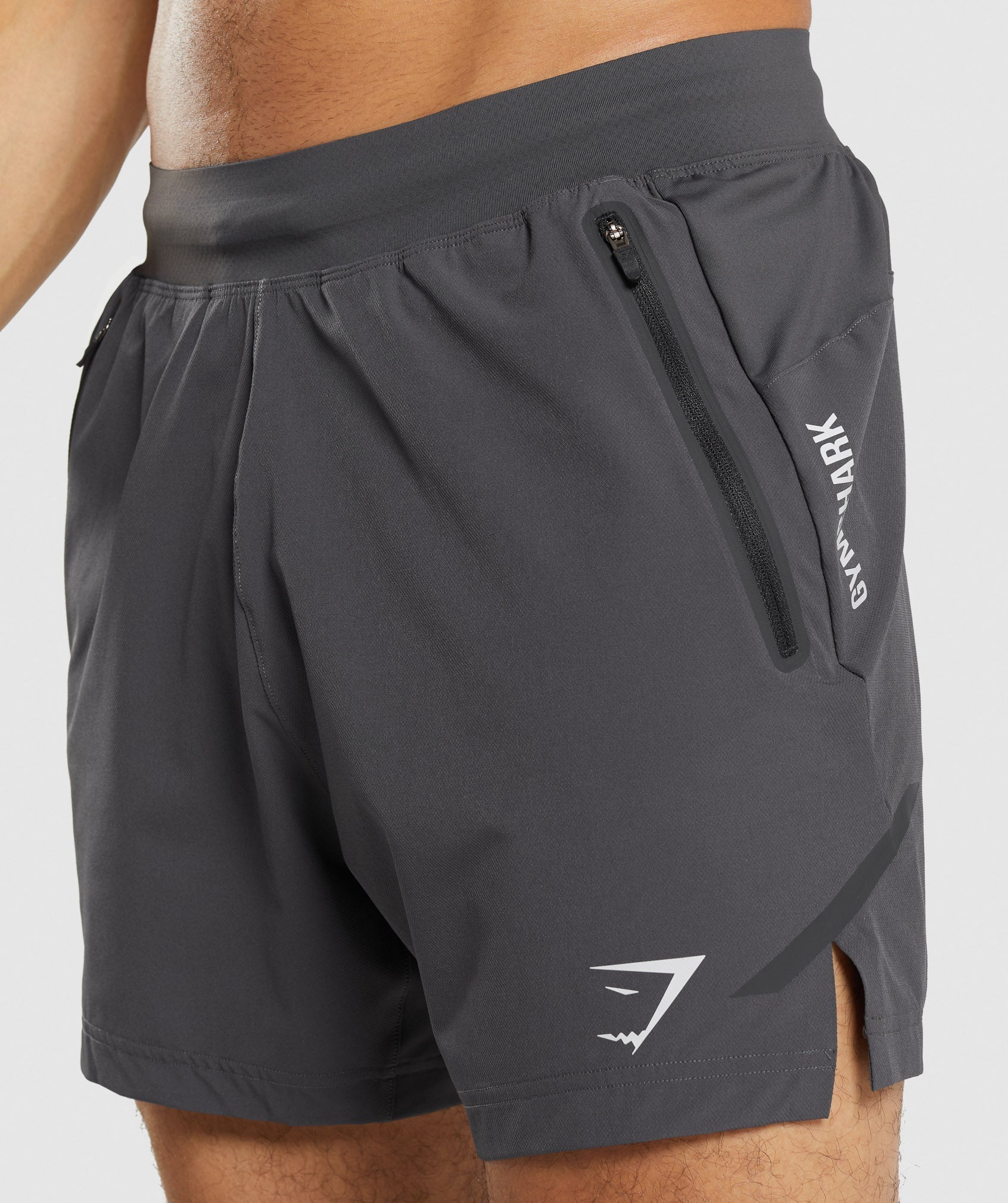 gymshark-apex-5-perform-shorts-onyx-grey-ss22