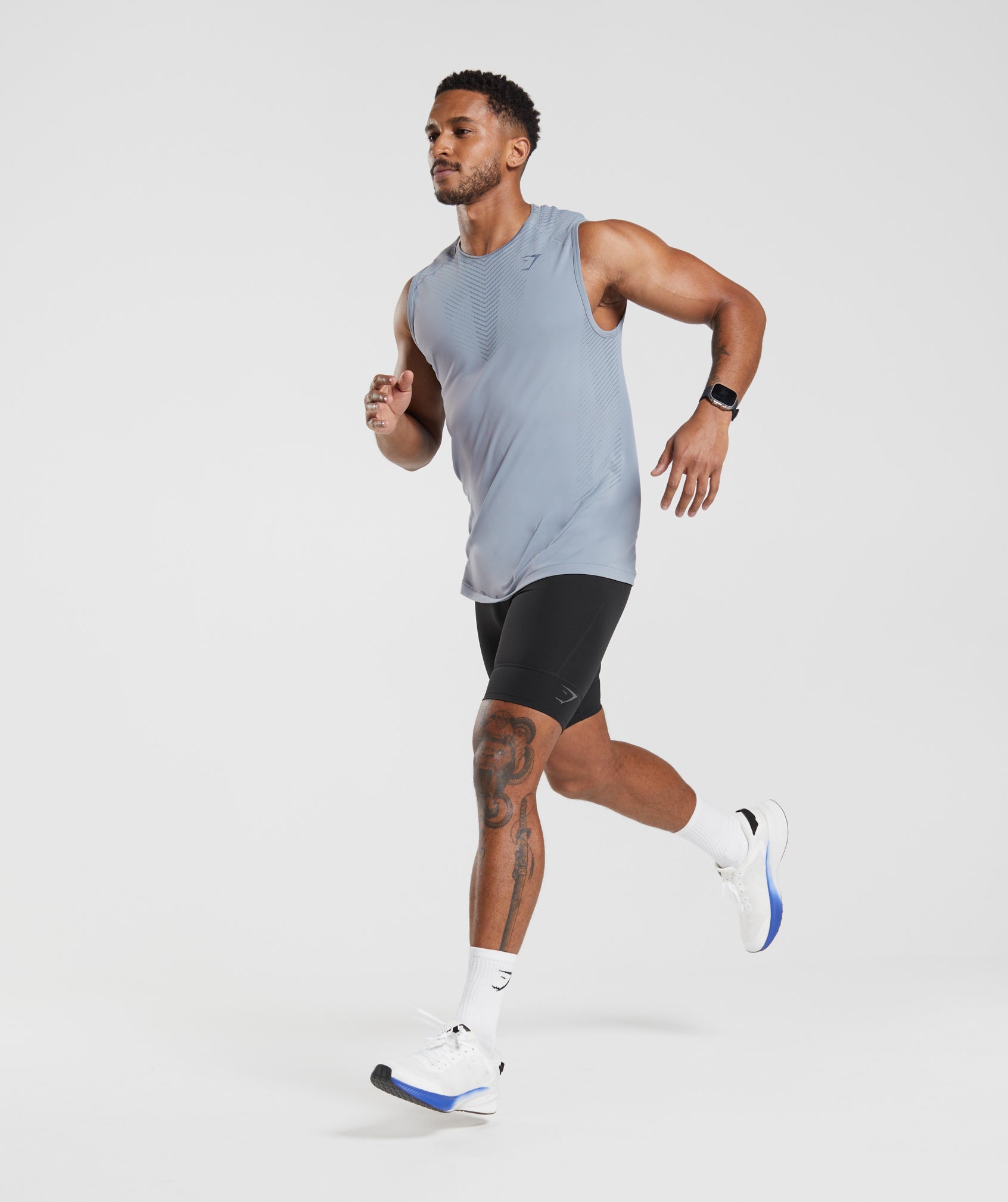 gymshark-apex-run-1-2-tights-black-ss23