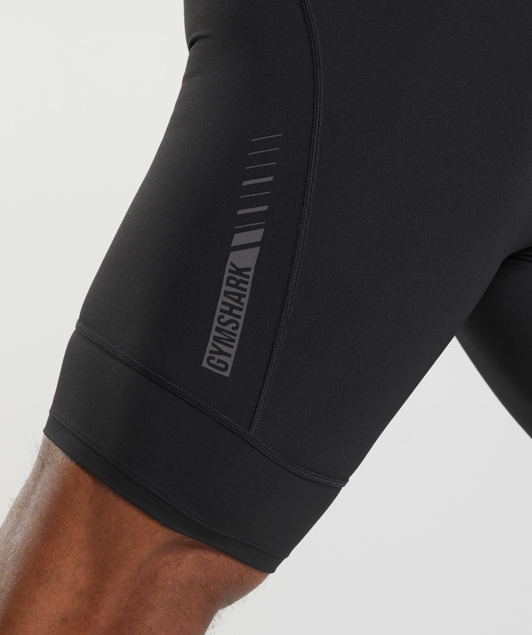 gymshark-apex-run-1-2-tights-black-ss23