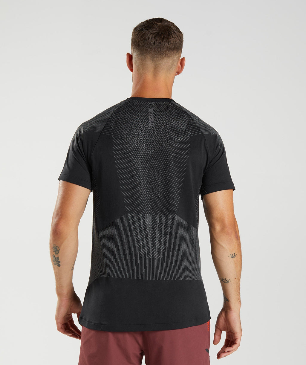gymshark-apex-seamless-t-shirt-black-silhouette-grey-aw22