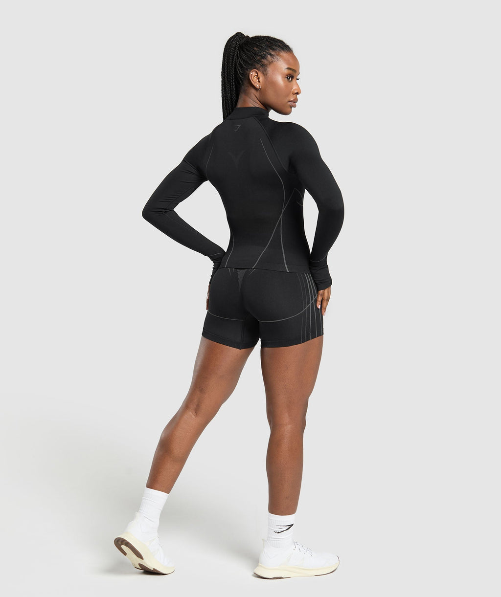 gymshark-apex-seamless-1-4-zip-pullover-black-graphite-grey-ss25