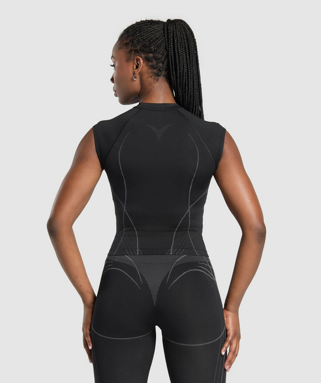 gymshark-apex-seamless-midi-t-shirt-black-graphite-grey-ss25