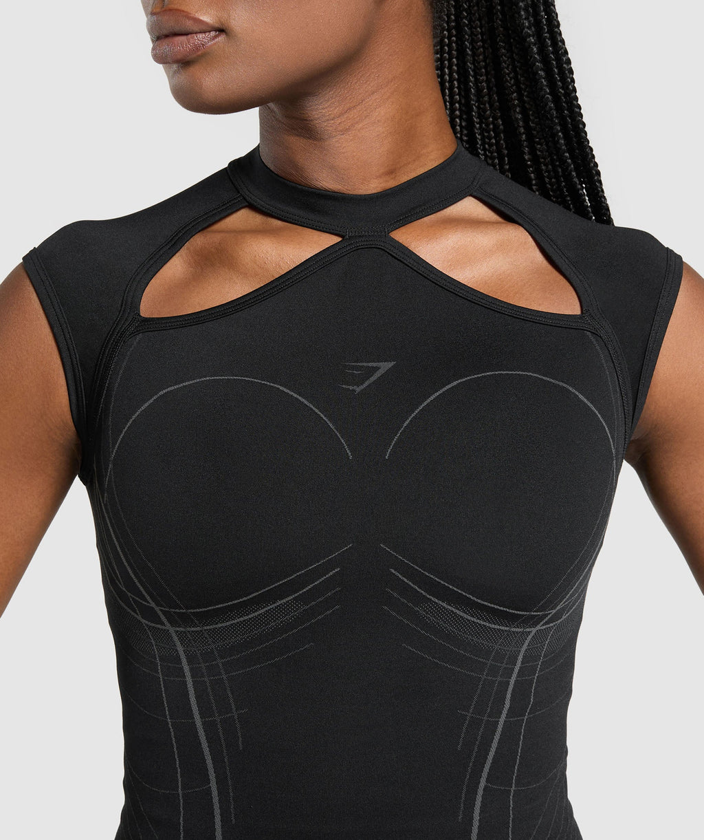 gymshark-apex-seamless-midi-t-shirt-black-graphite-grey-ss25