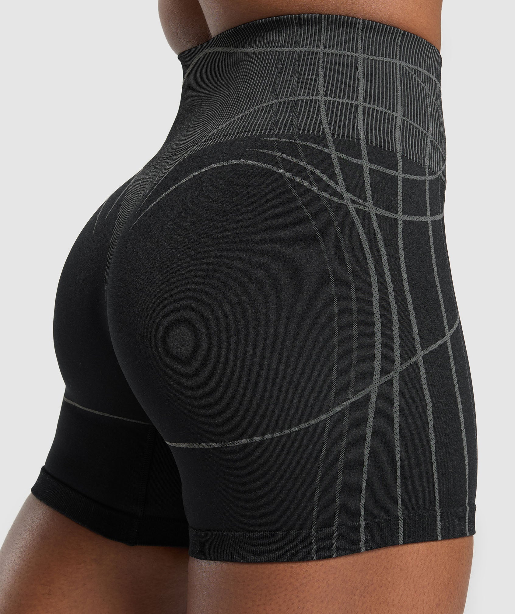 gymshark-apex-seamless-shorts-black-graphite-grey-ss25