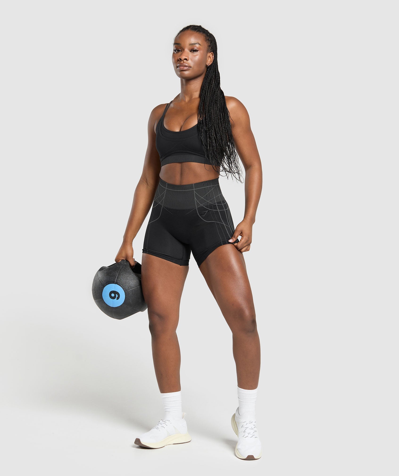 gymshark-apex-seamless-shorts-black-graphite-grey-ss25