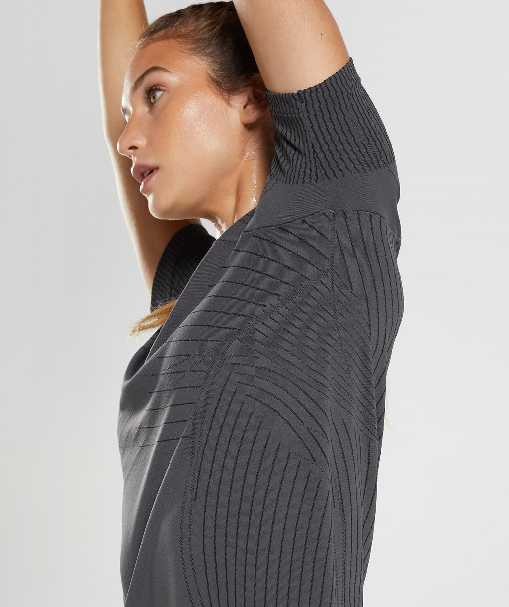 gymshark-apex-seamless-top-onyx-grey-black-aw22