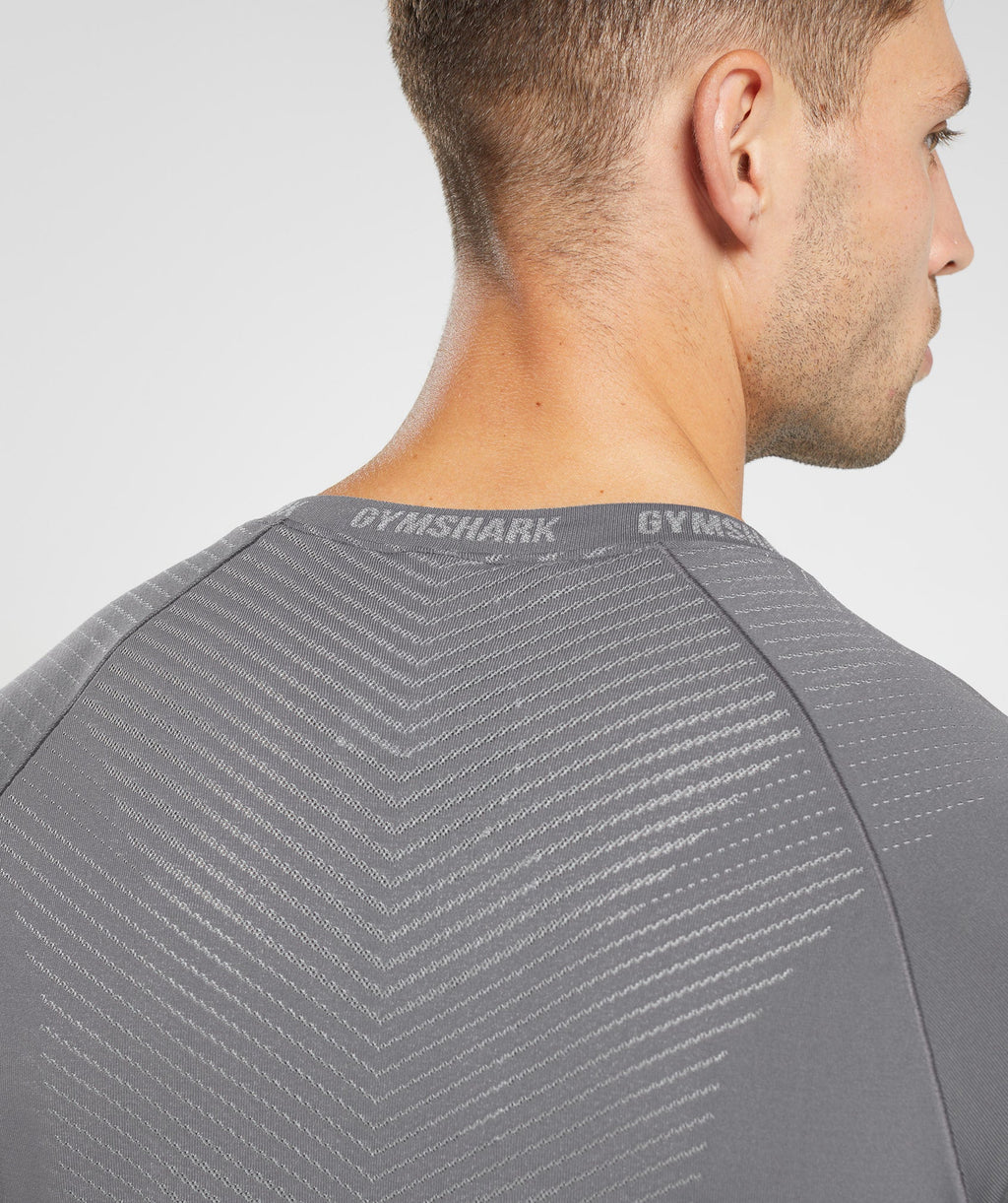 gymshark-apex-seamless-t-shirt-dark-grey-smokey-grey-aw23