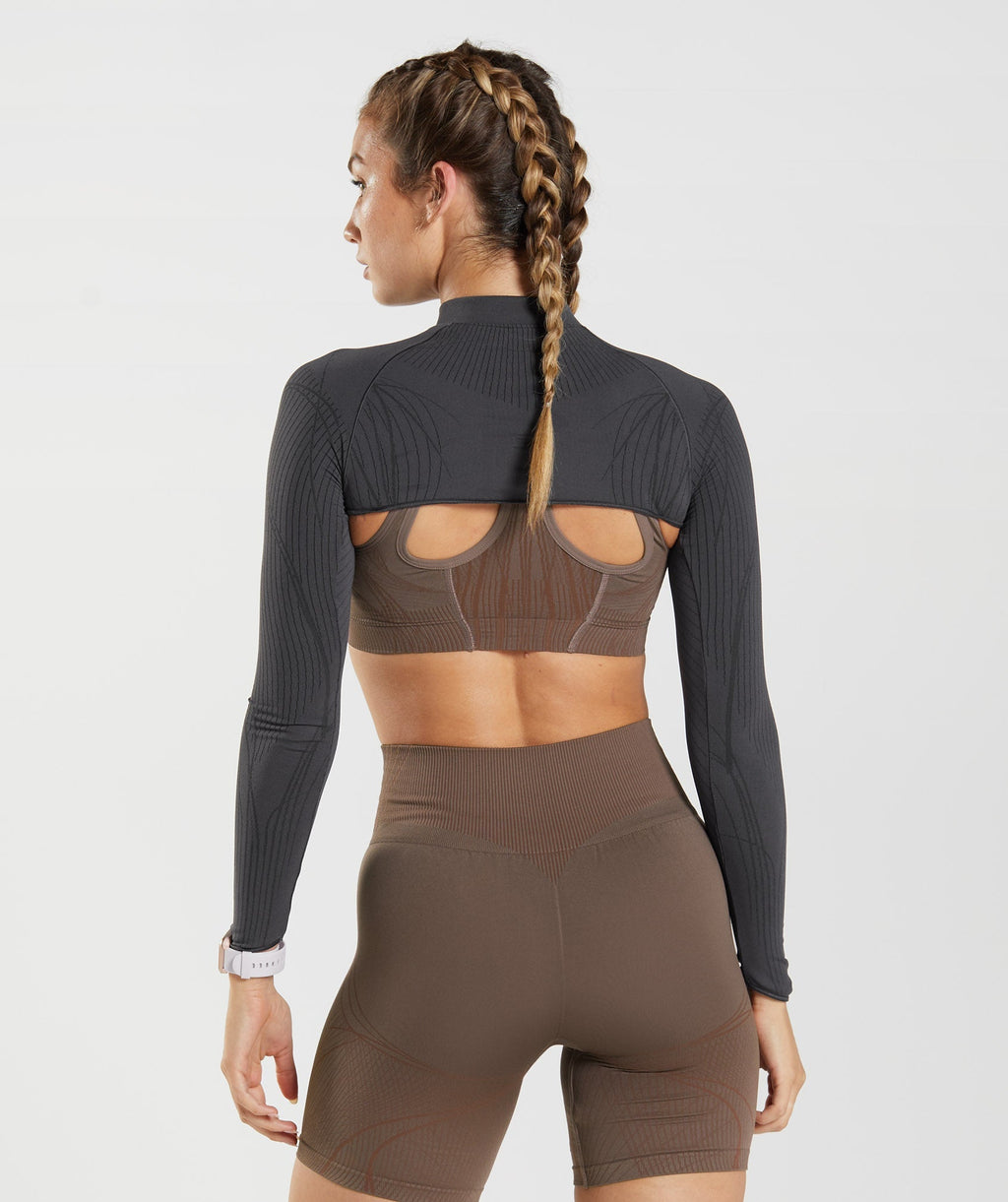 gymshark-apex-seamless-shrug-onyx-grey-black-aw22