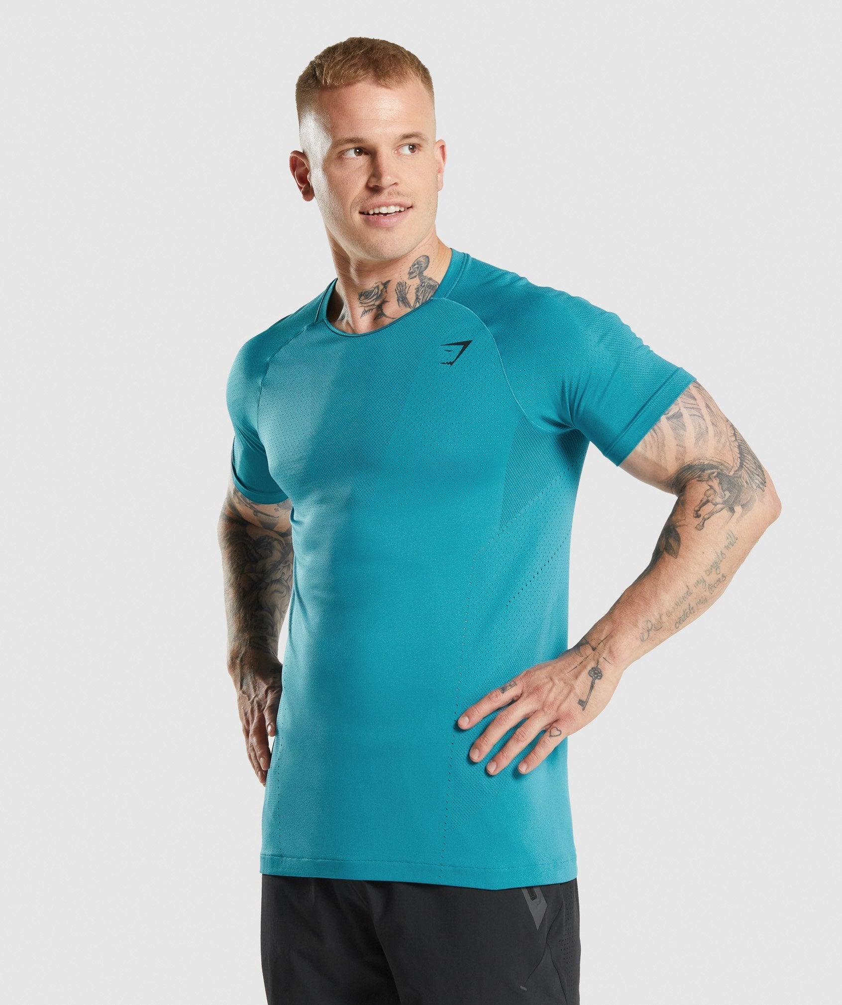gymshark-apex-perform-t-shirt-blue-aw21