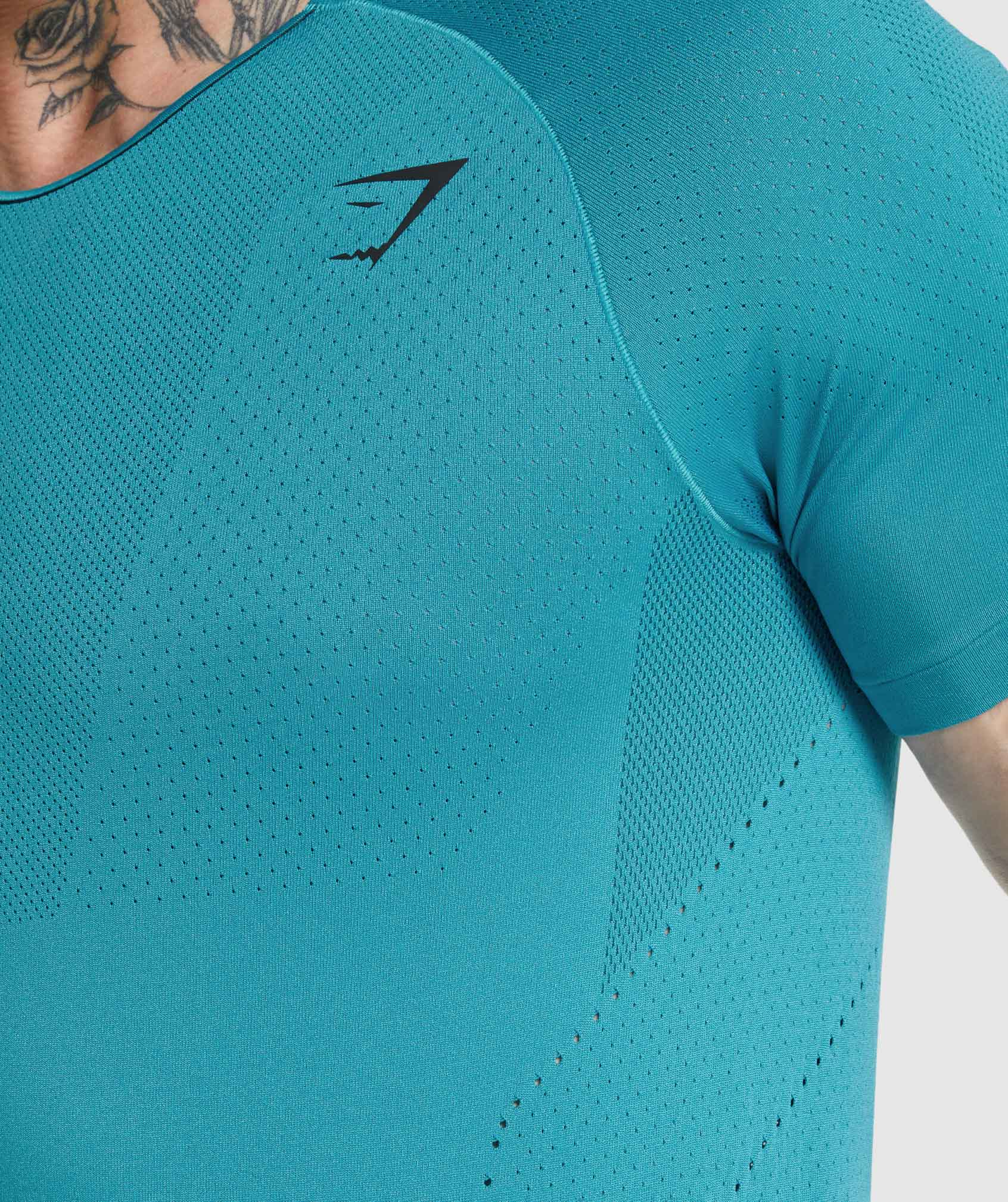 gymshark-apex-perform-t-shirt-blue-aw21