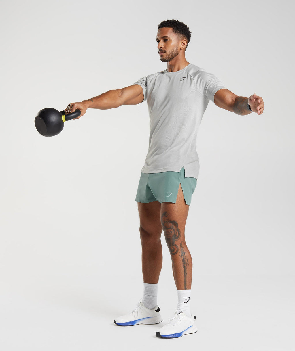 gymshark-apex-t-shirt-light-grey-smokey-grey-ss23