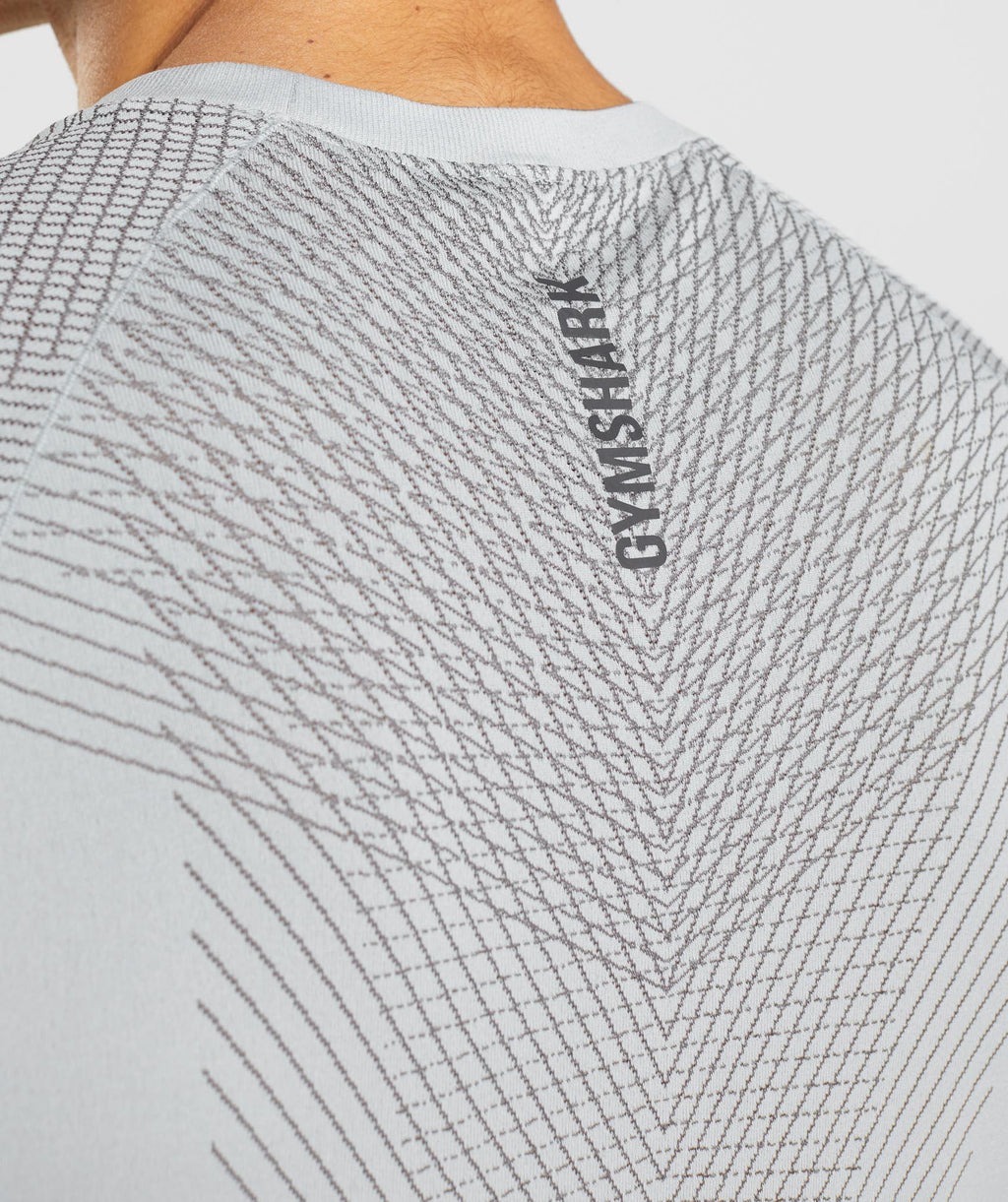 gymshark-apex-seamless-t-shirt-light-grey-onyx-grey-ss22