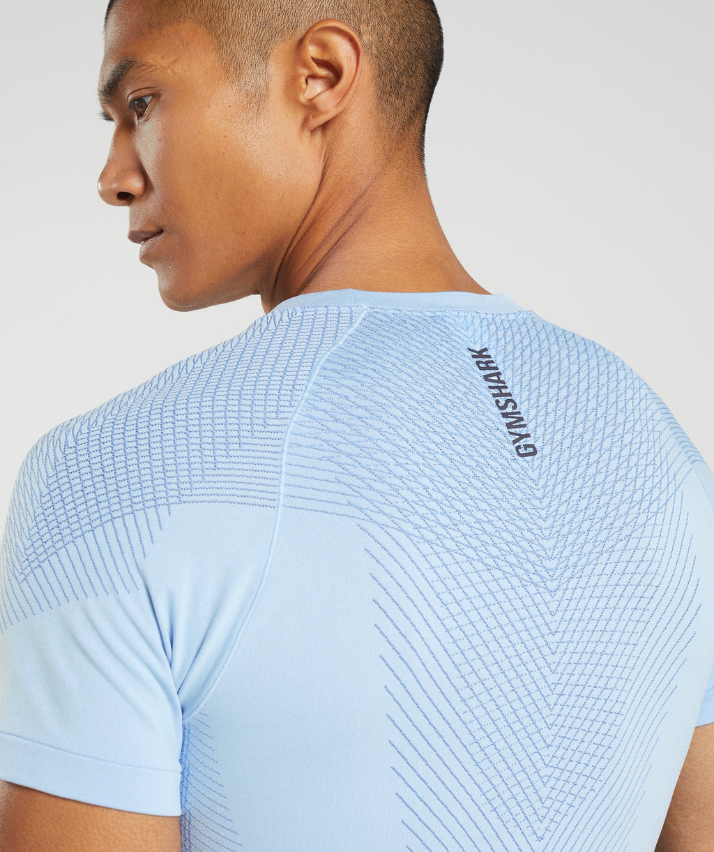 gymshark-apex-seamless-t-shirt-linen-blue-court-blue-ss22