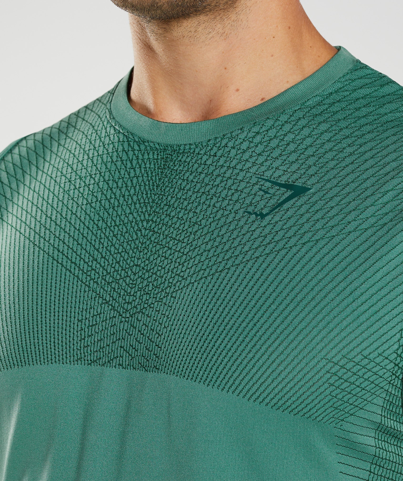 gymshark-apex-seamless-tank-hoya-green-woodland-green-aw22