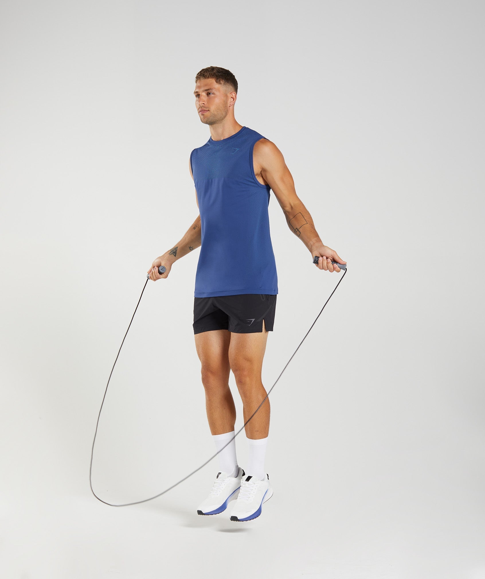 gymshark-apex-seamless-tank-stellar-blue-lakeside-blue-aw22