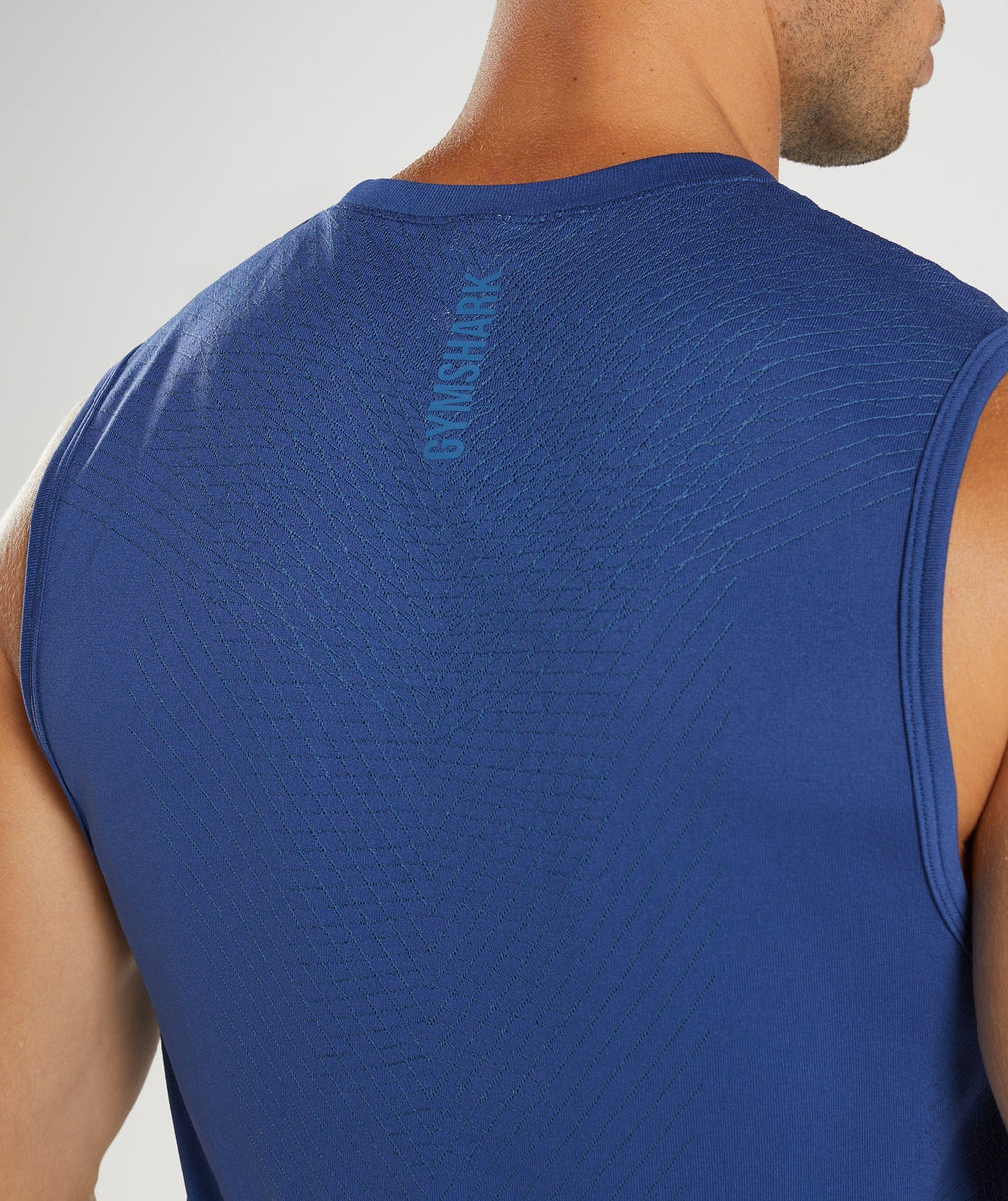 gymshark-apex-seamless-tank-stellar-blue-lakeside-blue-aw22